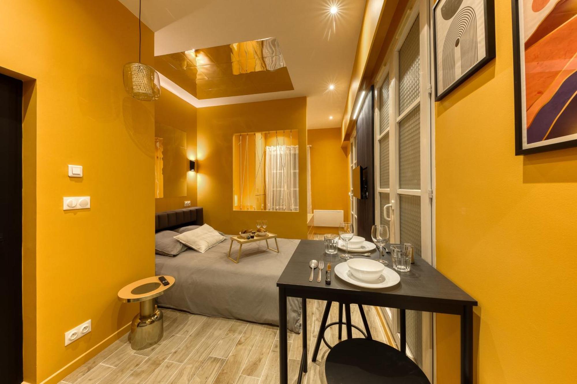 Deluxe Spa Suite Caramel Sweetness Melun Exterior photo