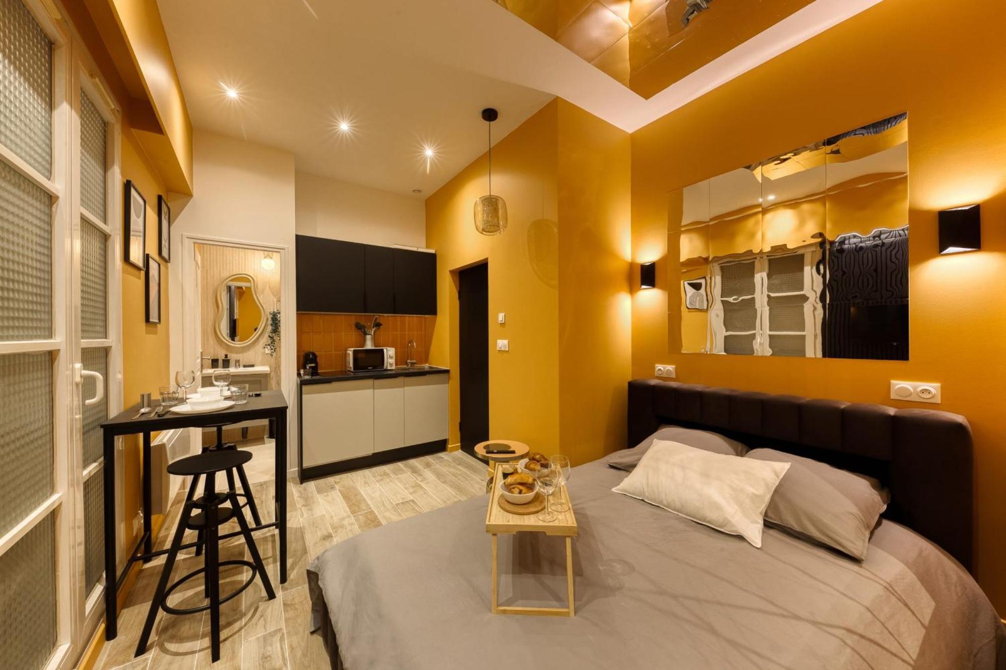 Deluxe Spa Suite Caramel Sweetness Melun Exterior photo